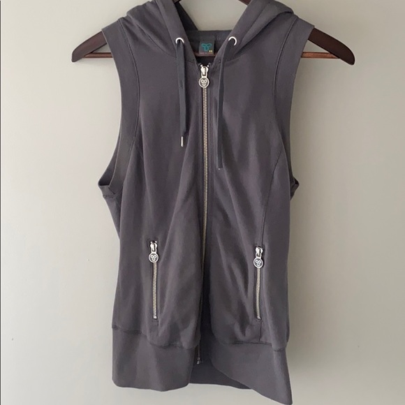 2/$30 TNA Zipper Vest - Picture 2 of 6